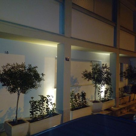 Beautiful Studio Next To Ancient Stadium アテネ エクステリア 写真